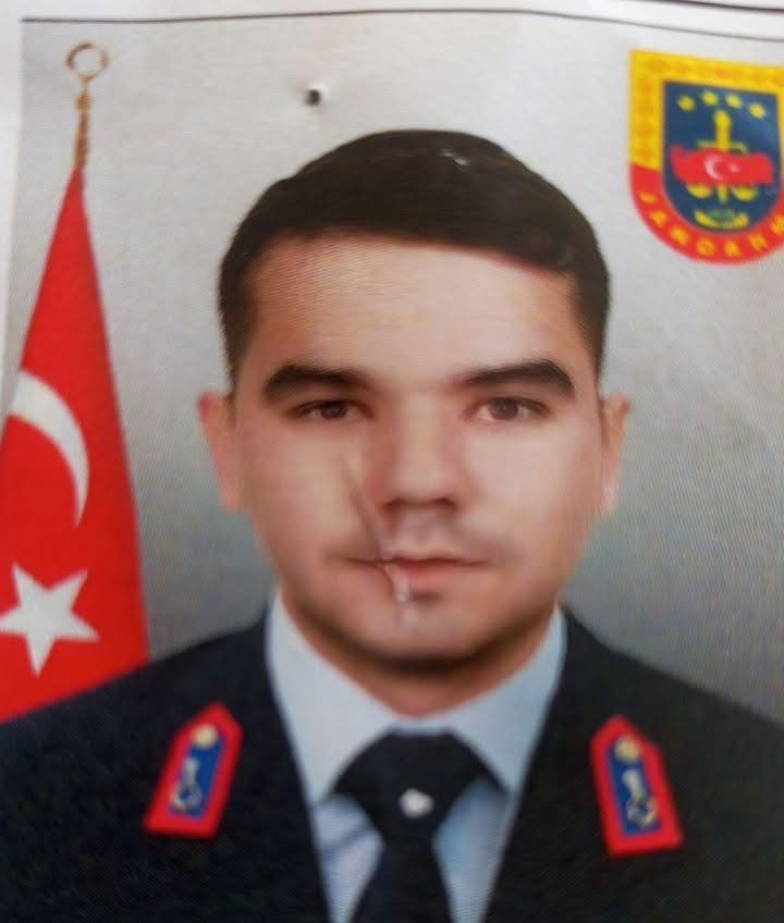     Aydın’da Yürek Yakan Veda! Genç Astsubay Toprağa Verildi