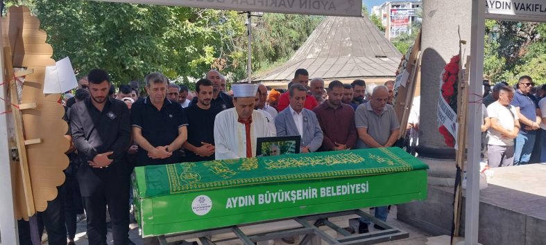 Aydın’ın Lezzet Ustası Kazım Usta Son Yolculuğuna Uğurlandı