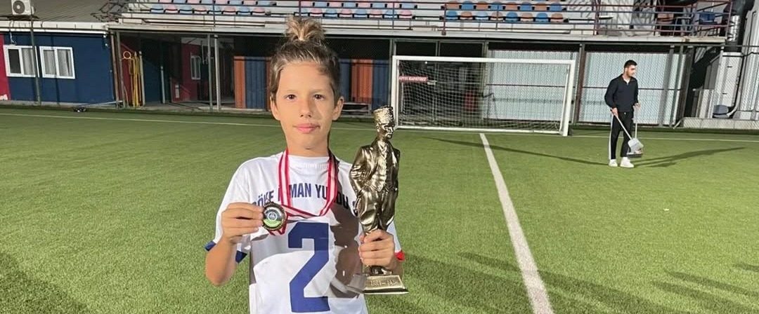Zafer Kupası Dönüşü Kahreden Kaza: Sökeli Minik Futbolcu Hayatını Kaybetti