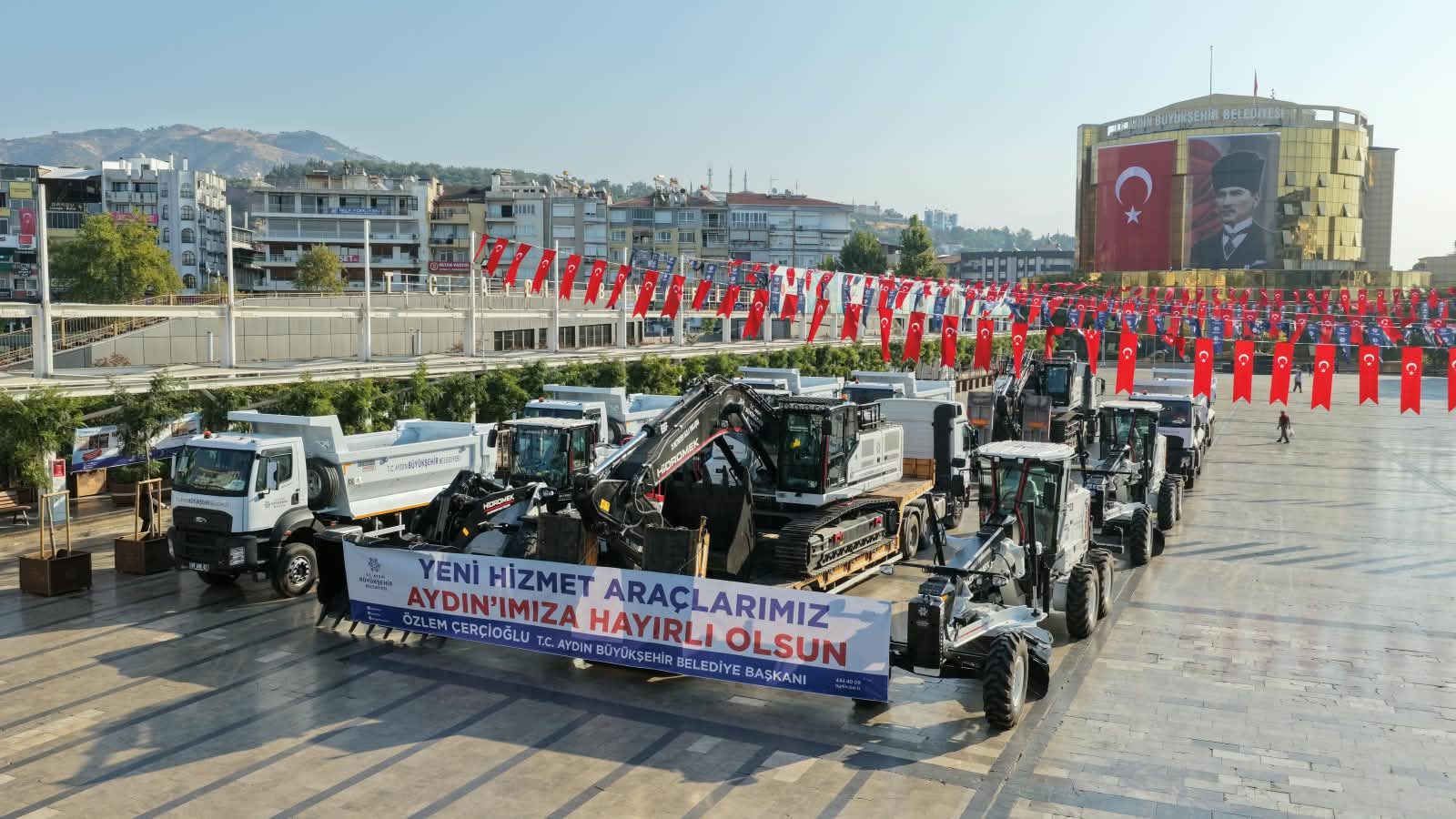 BAŞKAN ÇERÇİOĞLU, BÜYÜKŞEHİR BELEDİYESİ’NİN ARAÇ FİLOSUNU 150 MİLYON TÜRK LİRASI DEĞERİNDE YATIRIM İLE GÜÇLENDİRDİ