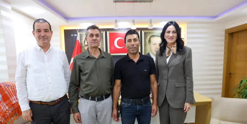 AK Parti Aydın Milletvekili Seda Sarıbaş, Efeler’de muhtarlarla buluştu