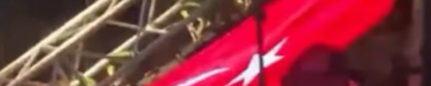 Başkan Doğanca’nın Sahnesinde Panik Anları