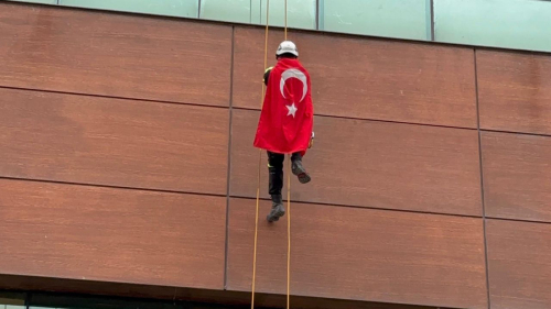 Bayrak Saldırısına Aydın’dan Cesur Tepki