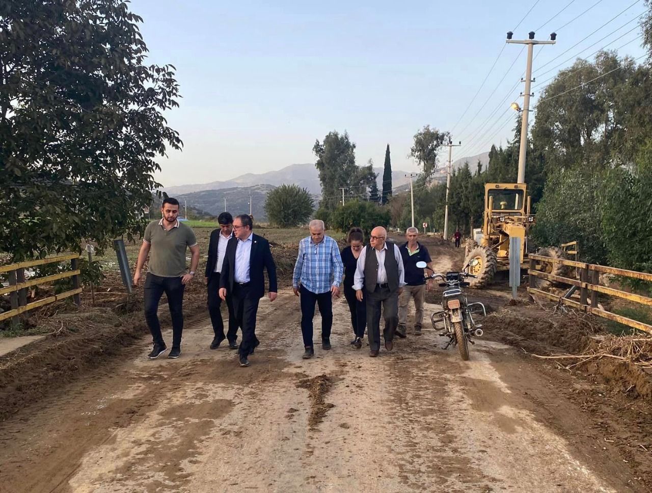 CHP’li Karakoz, parti çalışmalarına ara verip sel bölgesine koştu