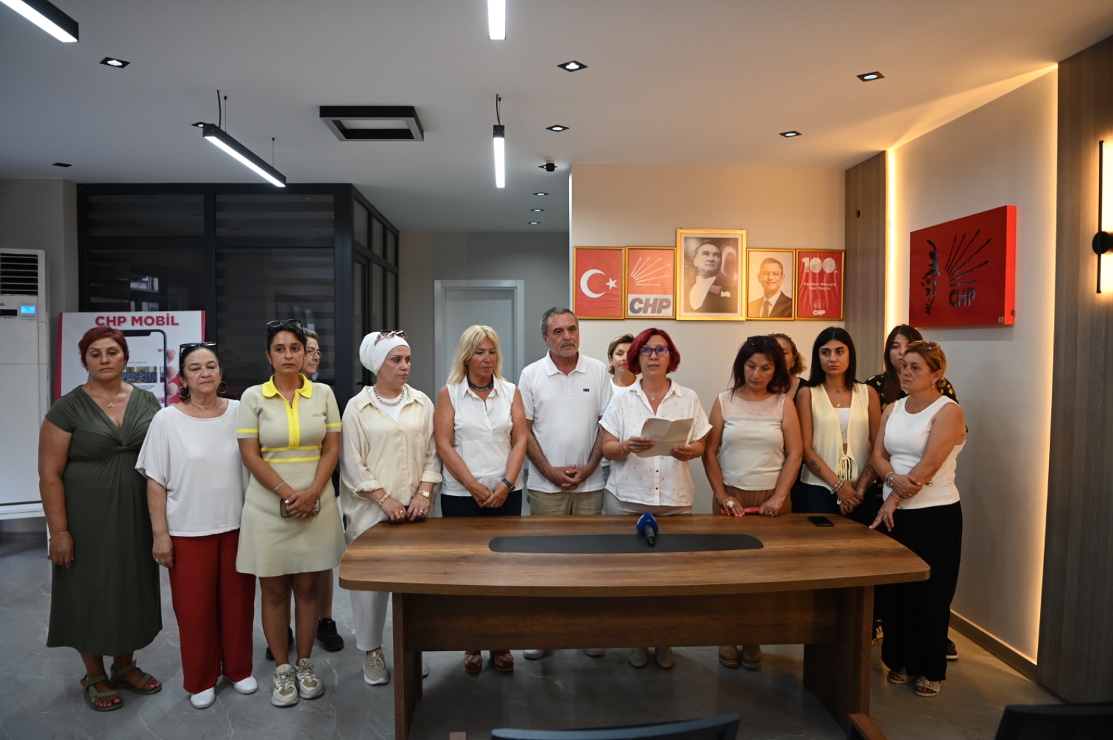 CHP Kuşadası’ndan Kadın Cinayetlerine Tepki: “Münferit Değil, Politik”